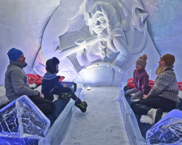 Overnight stay at Snowhotel Kirkenes (KI27-sh) - Image 9