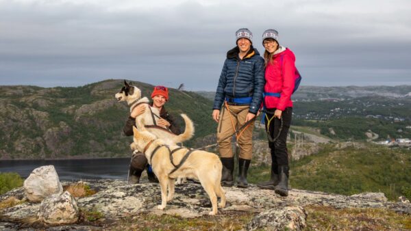 Husky mountain hike (KS41-sh) - Image 2