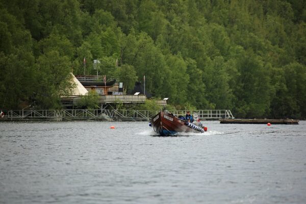 King crab safari by riverboat to the border (KS16-bs) - Image 13