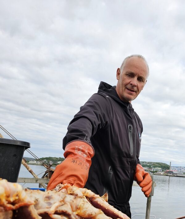 King Crab package with 1 overnight stay at cabin, May - Nov (PS02) - Image 6
