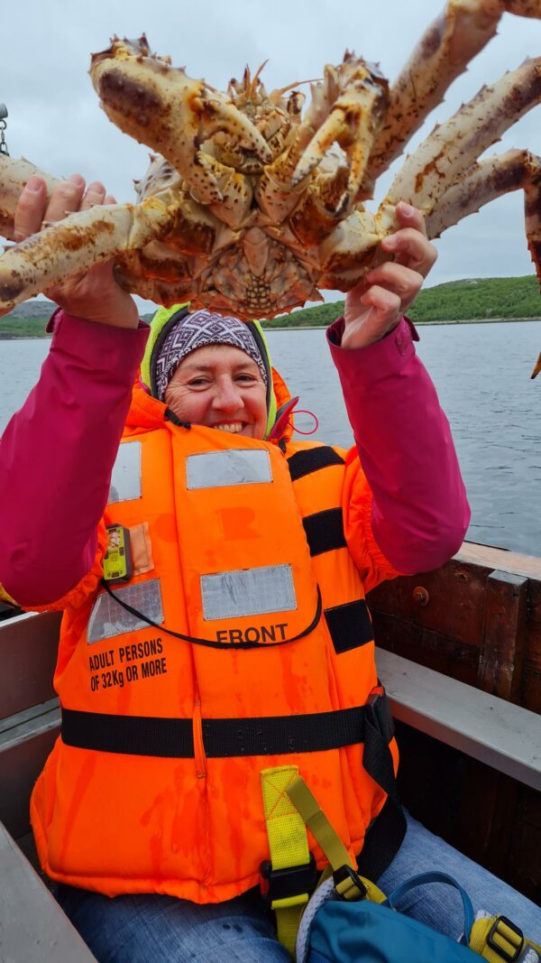 King Crab package with 1 overnight stay at cabin, May - Nov (PS02) - Image 8