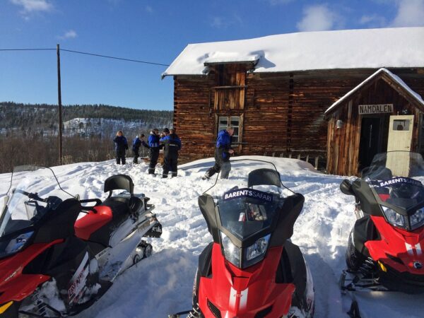 Snowmobile Safari Kirkenes (KI03-bs)