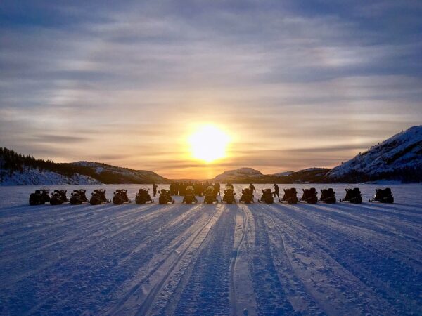Northern lights – King Crab – Snowmobile (KI08-bs) - Image 6