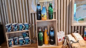 Booking Kirkenes souvenir shop