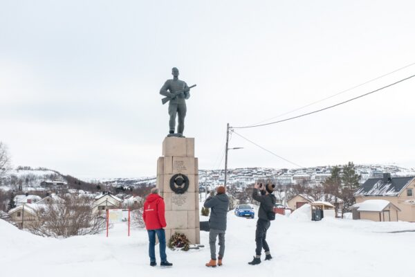 Kirkenes- and Borderland Sightseeing & Visit Snowhotel Dec-April - private tour (HPW02-pt) - Bilde 10
