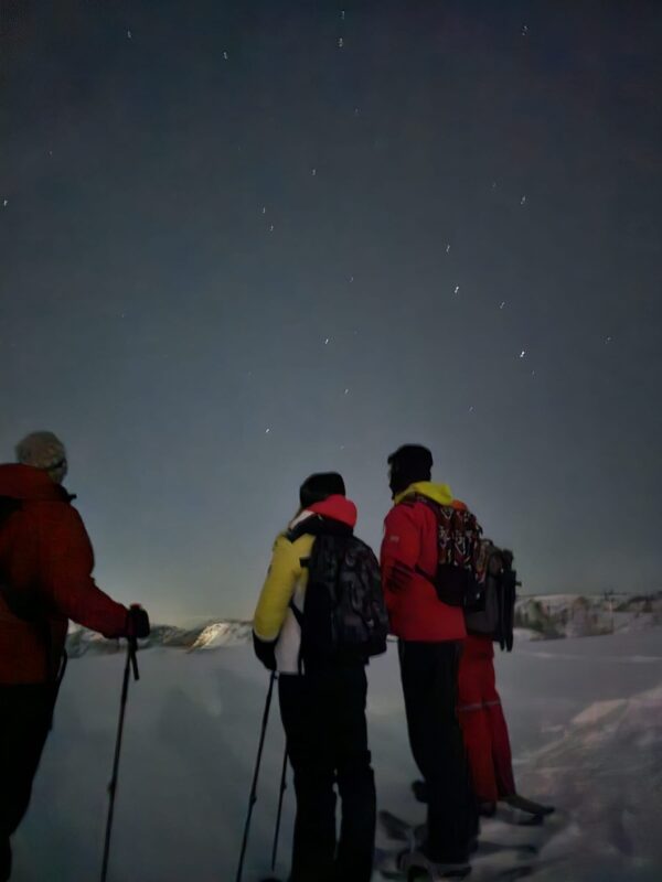Northern light hunt on snowshoes with private guide (KI92N-pt) - Image 3